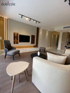 شقة مفروشة بالكامل غرفتين للايجار بكمبوند ليك فيو ريزيدنس بالمربع الذهبي بالقاهرة الجديدة 85,000 ج.م