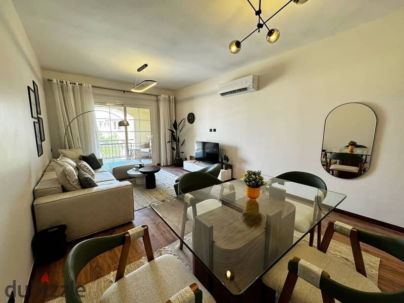 شقه مفروش للايجار بموقع مميز بكمبوند ريجنتس بارك 0