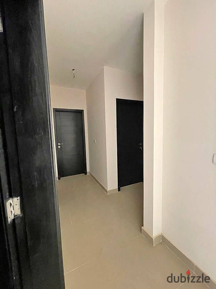 شقه استلام فوري و متشطبه للبيع وبالتقسيط  في كمبوند ادرس ايست بجوار النادي الاهلي القاهره الجديده || new cairo 0