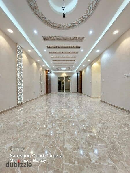 شقة ارضى بجنينة بالشيخ زايد  للايجار 0