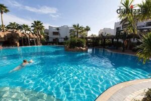 للإيجار في قريه دلتا شرم علي حمام السباحة 1,000 ج.م