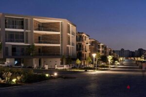 6,500,000 ج.م شقه للبيع بمقدم 5% و بالتقسيط على 8 سنين امام مطار القاهره في كمبوند في التجمع الاول-القاهره الجديده بدون فوايد