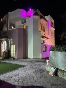 فيلا نادره في موقع مميز بالقرب من الممشي السياحي ، مسبح خاص ، حديقه خاقه، ٣ طوابق 16,750,000 ج.م