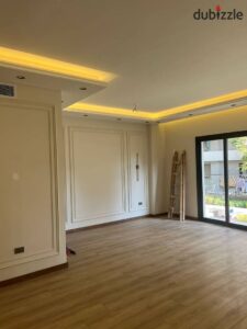 65,000 ج.م شقه بجاردن-كمبوند فيليت اسكاي كوندز 3 غرف نوم بالمطبخ والتكيفات تشطيبات خاصه