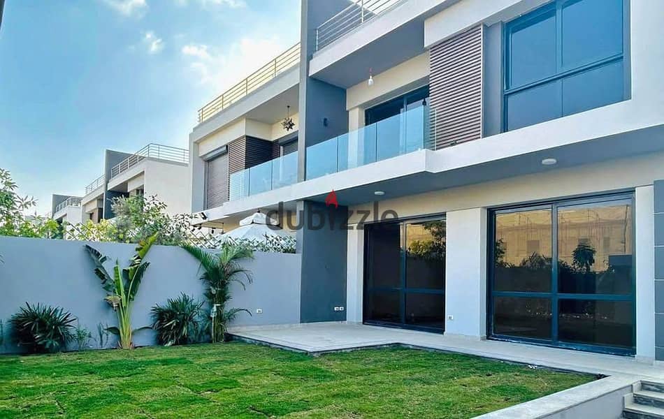 فيلا 235م كورنر فيو مفتوح على club house & garden فى لافيستا باتيو تاون التجمع الخامس القاهرة الجديدة 0