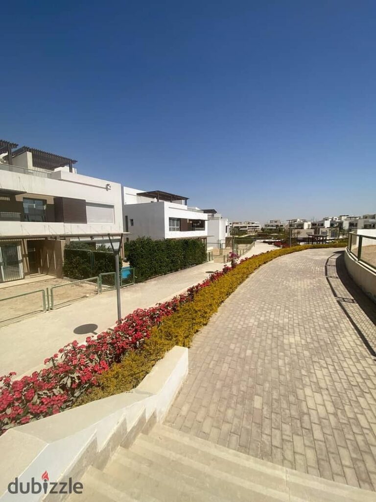 افضل لوكيشن توين هاوس متشطب جاهز للبيع بالتقسيط في قلب اكتوبر امام بالم هيلز 0