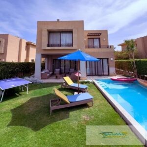 فيلا للايجار في العينة السخنة جاز ليتل فينس. 7,000 ج.م