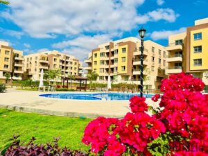 6,500,000 ج.م بنتهاوس للبيع شقة 240م + 150م روف في كمبوند بروميناد ريزدنس 6 اكتوبر بالقرب من بالم هيلز و نيو جيزة و ماونتن فيو و بالقرب من الشيخ زايد