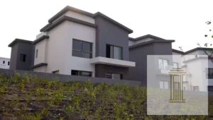 25,600,000 ج.م فيلا تاون هاوس كورنر 210 متر استلام فوري تقسيط علي 7 سنوات امام الرحاب 5 غرف