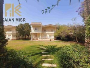 32,000,000 ج.م فيلا ستاند الون فأرقى كمبوند بالشروق ماي فير إستلام فوري