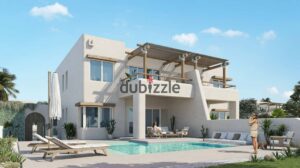 برايم لوكيشن فيلا شايفة البحر جاهزة للبيع بالتقسيط علي 12 سنة 30,000,000 ج.م