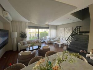 للبيع في كمبوند ستودا ريزيدنس دوبلكس جاهز للسكن متشطبة الترا سوبر لوكس في قلب مصر الجديدة بالتقسيط 11,500,000 ج.م