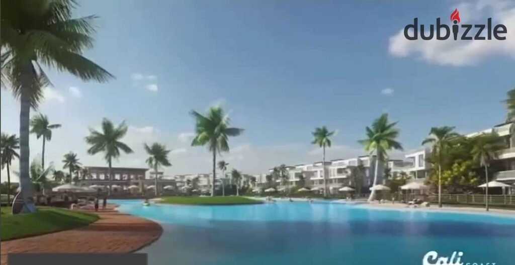 بلوكيشن مميز تاون هاوس شايف البحر للبيع بالتقسيط علي 8 سنين 0