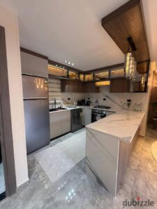 بالتقسيط علي 10 سنين شقة للبيع متشطبة الترا سوبر لوكس علي فيو لاند سكيب بموقع شامل الخدمات و ساكن في هليوبوليس 7,000,000 ج.م