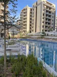 4,750,000 ج.م شقة ريسيل لقطة في البوسكو العاصمة الإدارية – 129م – الدور السابع – تشطيب طوب أحمر – خالصة الأقساط والصيانة والمصاريف الإدارية