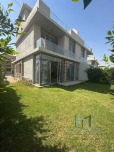 13,000,000 ج.م فيلا بسعر شقه استلام فورى بسعر مغرى فيلا لقطة اقل من سعر السوق موقع مميز . . فى اميز موقع بالعاصمة الادارية