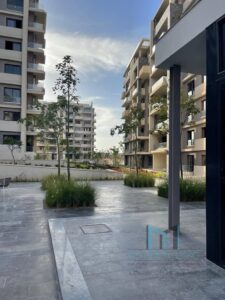 5,500,000 ج.م شقة 149م بكمبوند البوسكو العاصمة – 3 غرف منهم ماستر ودريسنج – دور ثاني – مطلوبة 5.5 مليون شامل الجراج – الصيانة عند الاستلام