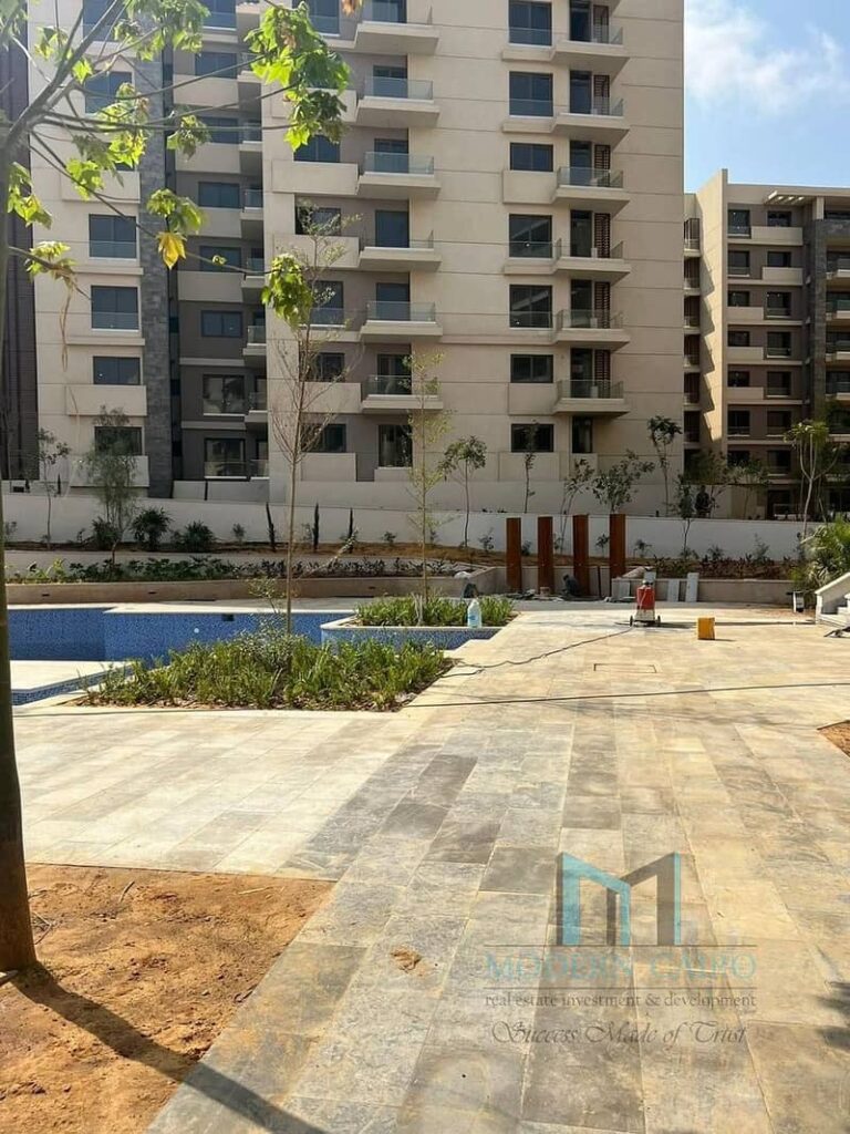 شقة أرضي 129م + جاردن 50م بكمبوند البوسكو – 2 غرفة – 3 حمام – استلام فوري – بدون تشطيب – مطلوب 5 مليون شامل كل شيء 0