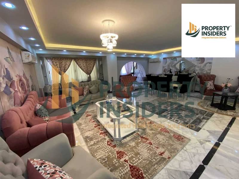 شقة للبيع بالفرش 220م في شارع الثورة الرئيسي 0