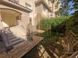 شقه للايجار ارضي بحديقه 3 غرف في مدينتي B2 بسعر 18000 ج 18,000 ج.م