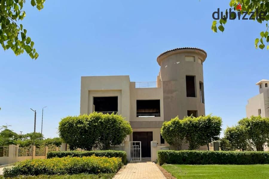 فيلا ريسيل للبيع استلام فوري في كمبوند جولف اكستنشن من بالم هيلز اكتوبر 0