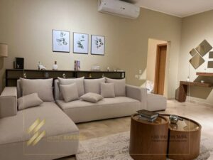 80,000 ج.م عِش النخبة – شقة مفروشة بتصميم راقٍ في V ريزيدنس، فيليت سوديك