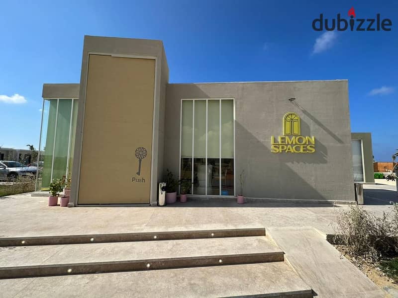 تقسيط علي 15 سنة شاليه جاهز متشطب في لوكيشن مميز شايف البحر 0