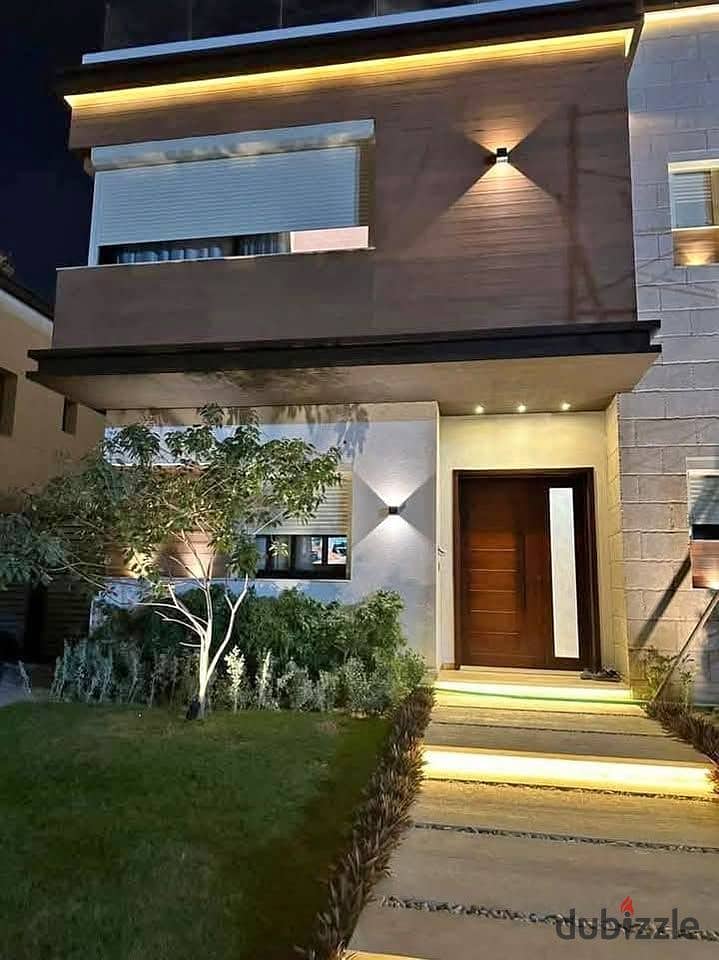 فيلا 428م بكمبوند أزار التجمع الخامس للبيع بالتقسيط علي 5 سنوات بدون فوايد 0