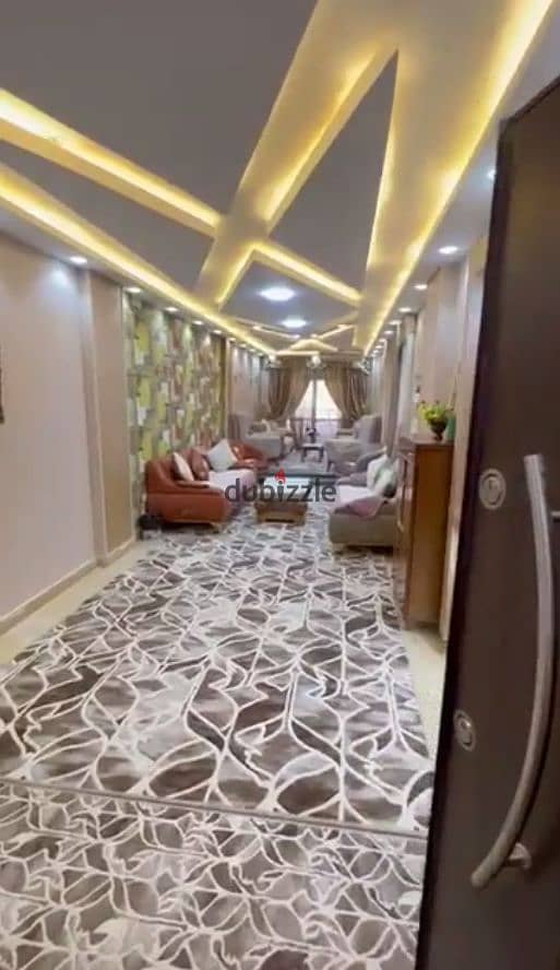 شقة 115 م في شارع 9 في الهضبة العليا في المقطم بجوار حديقة الأندلس 0