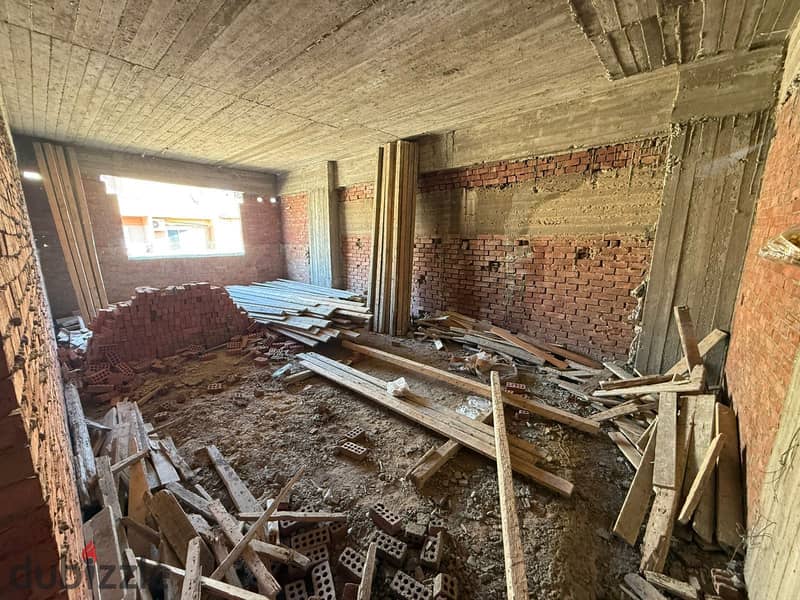 شقة 185 م في البوابة الرابعة حدائق الاهرام أكتوبر 0