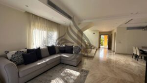 فيلا متشطبة للبيع في ستون بارك التجمع الخامس استلام فوري موقع مميز اقل من سعر السوق 36,000,000 ج.م