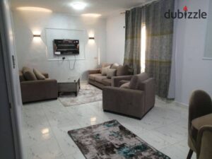 من المالك شقه اول سكن اول عباس العقاد بجور بنده ماركت 1,500 ج.م