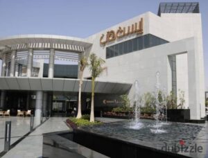 مكتب مفروش ٧٠ متر للايجار في مدينتي 70,000 ج.م