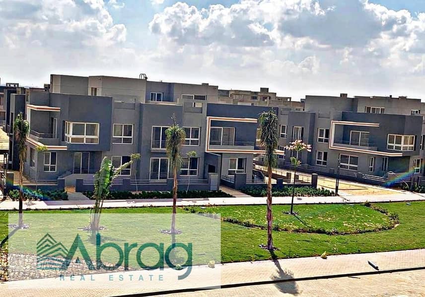 شقه للبيع 154 متر ثلاث غرف ارضي بحديقه 115 م كمبوند وان 33 بدر الدين 6 اكتوبر 0