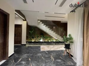 فيلا مفروشة بالكامل مكونة من 4 غرف نوم في كمبوند بالم هيلز ذا كراون الشيخ زايد للإيجار اليومي 280,000 ج.م