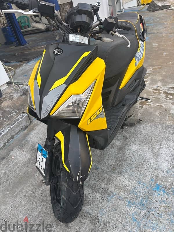 سكوتر كيمكو ١٥٠ 0