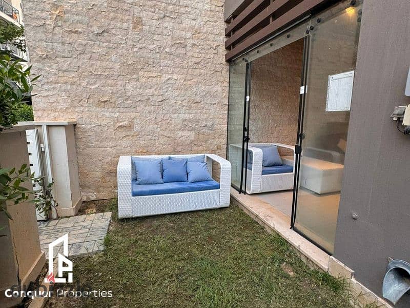 لفترة محدودة بفيو مزدوج على القناة وحمام السباحة شاليه للبيع في مارينا 1 مراسي 0