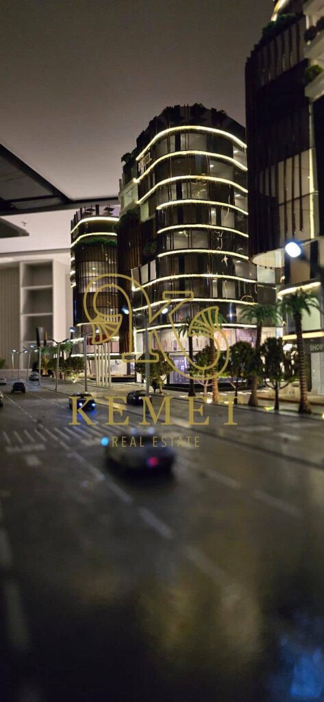 محل ارضي فرصة 108 م مقدم 25% واول قسط بعد الاستلام يخدم 100 الف ساكن فيلات راقية مول بيتباع بسرعة موقع لن يتكرر امام مونوريل جامعة MSA و نادي 6 اكتوبر 0