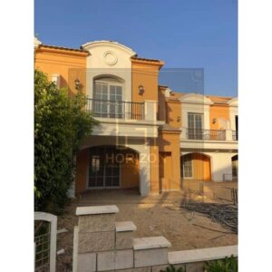 اقل سعر تاون ميدل 4 نوم موقع مميز بيع ليان صبور التجمع الخامس القاهره الجديده Town sale Layan Sabbour 16,500,000 ج.م