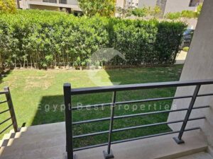 50,000 ج.م فيفث سكوير شقة ١٤٨م مفروشة + حديقة خاصة اقل سعر