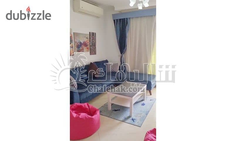 شاليه مفروش دور أول للبيع في أروما العين السخنة بإطلالة على البحر، مطبخ أمريكي وتراس، جاهز للاستلام الفوري بسعر مميز 0