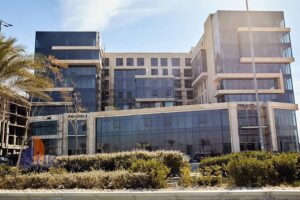 مكتب إدارى للبيع استلام فورى فى الحى المالى العاصمه الاداريه الجديده 6,500,000 ج.م