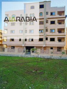 6,900,000 ج.م شقة استلام فوري 230م متشطبة الترا سوبر لوكس بحري في البنفسج عمارات التجمع الاول خطوات من شارع التسعين الشمالي