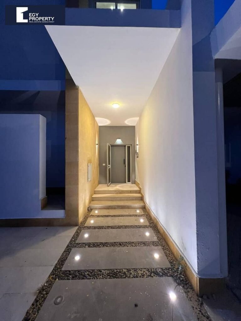 ستاند ألون مفروش في سي شيل جاهز للاستلام - سعر مميز - الساحل الشمالي 0