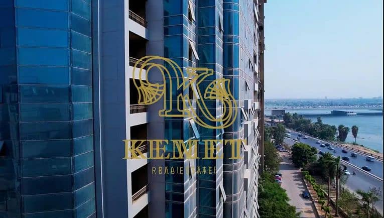 شقة فندقية 5 نجوم استلام سنة جاهزة للمعاينة تشغيل اماراتي عائد سنوي مضمون 9 مليون متشطبة بالفرش والاجهزة بمقدم 3.5 مليون اسكن واستثمر فيو ساحر المعادي 0