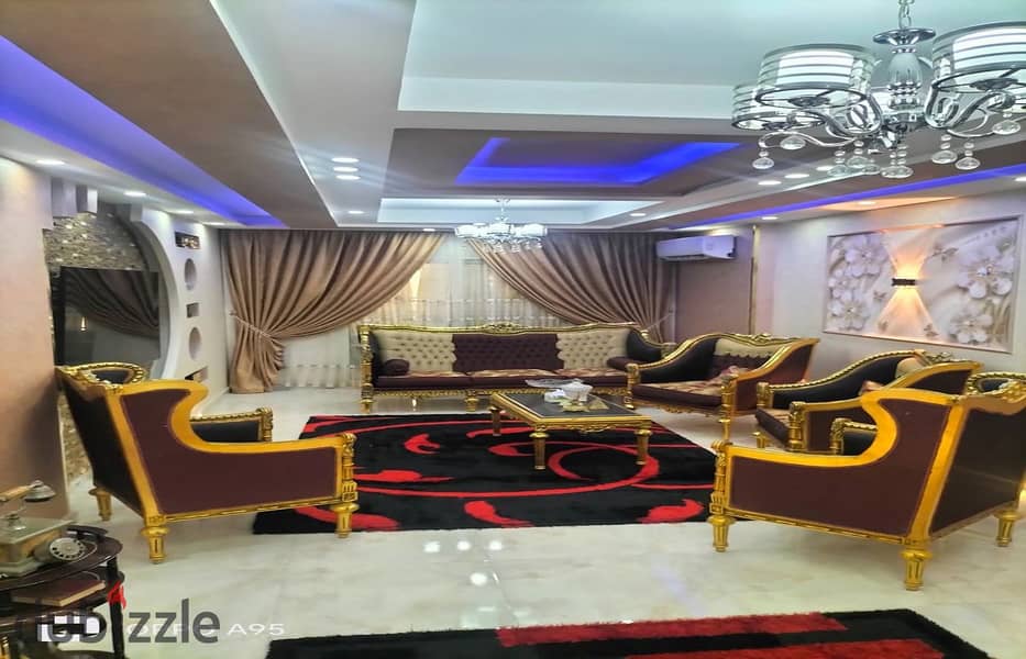 شقة 165متر مرخصة تباع بالعفش بدون الأجهزه در خامس تصلح مكتب او عياده على شارع اللبينى هرم الرئيسي تصلح سكنى وتجارى 0