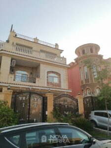 للبيع توين هاوس – بكمبوند الياسمين -بالشيخ زايد Al Yasmine Compound 16,750,000 ج.م