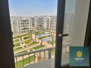 10,800,000 ج.م شقة 145م مبنية امام بوابة 23 و 24 للرحاب عند السوق الشرقي للبيع بالتقسيط