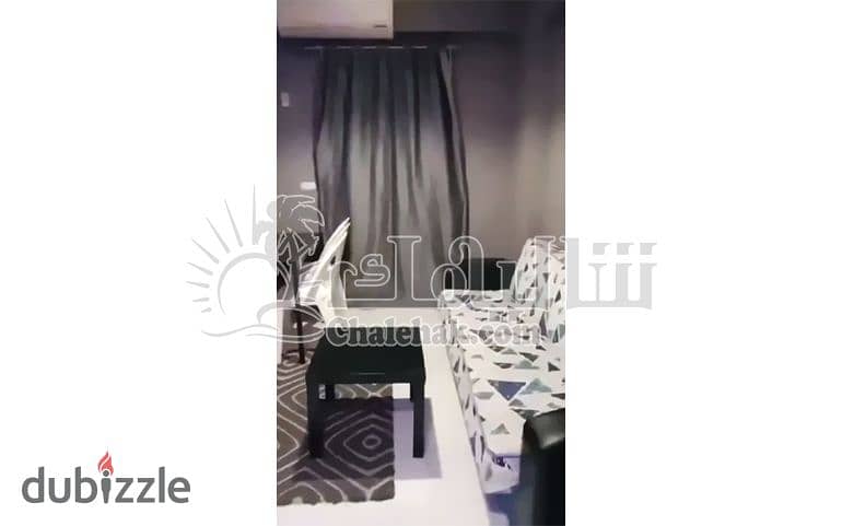 شاليه 45م مفروش بالكامل دور اول فيو علي البحر للبيع استلام فورى -فينيسيا العين السخنة 0