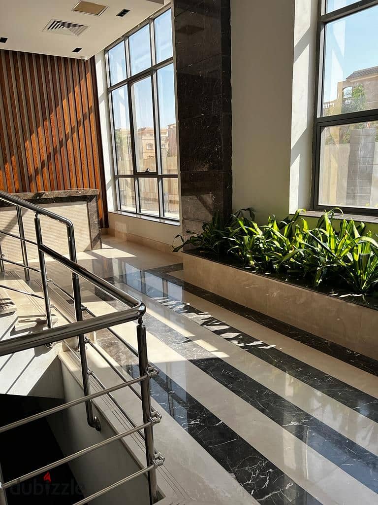 عيادة للبيع 45 متر متشطبه و متقسمه في ويست بارك - 6 اكتوبر 0